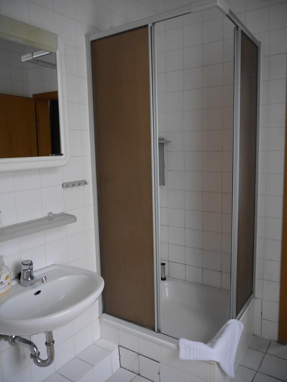 Hotel Zur Sonne Cottbus Room photo
